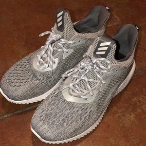 Adidas Alpha-bounce sneakers
